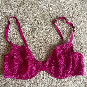 Victoria Secret Underwire Unlined Demi Bra in Pink